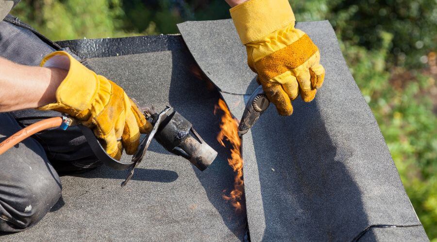 Professional metal roof installation in Huntley, IL